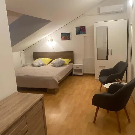 Dany Apartment *